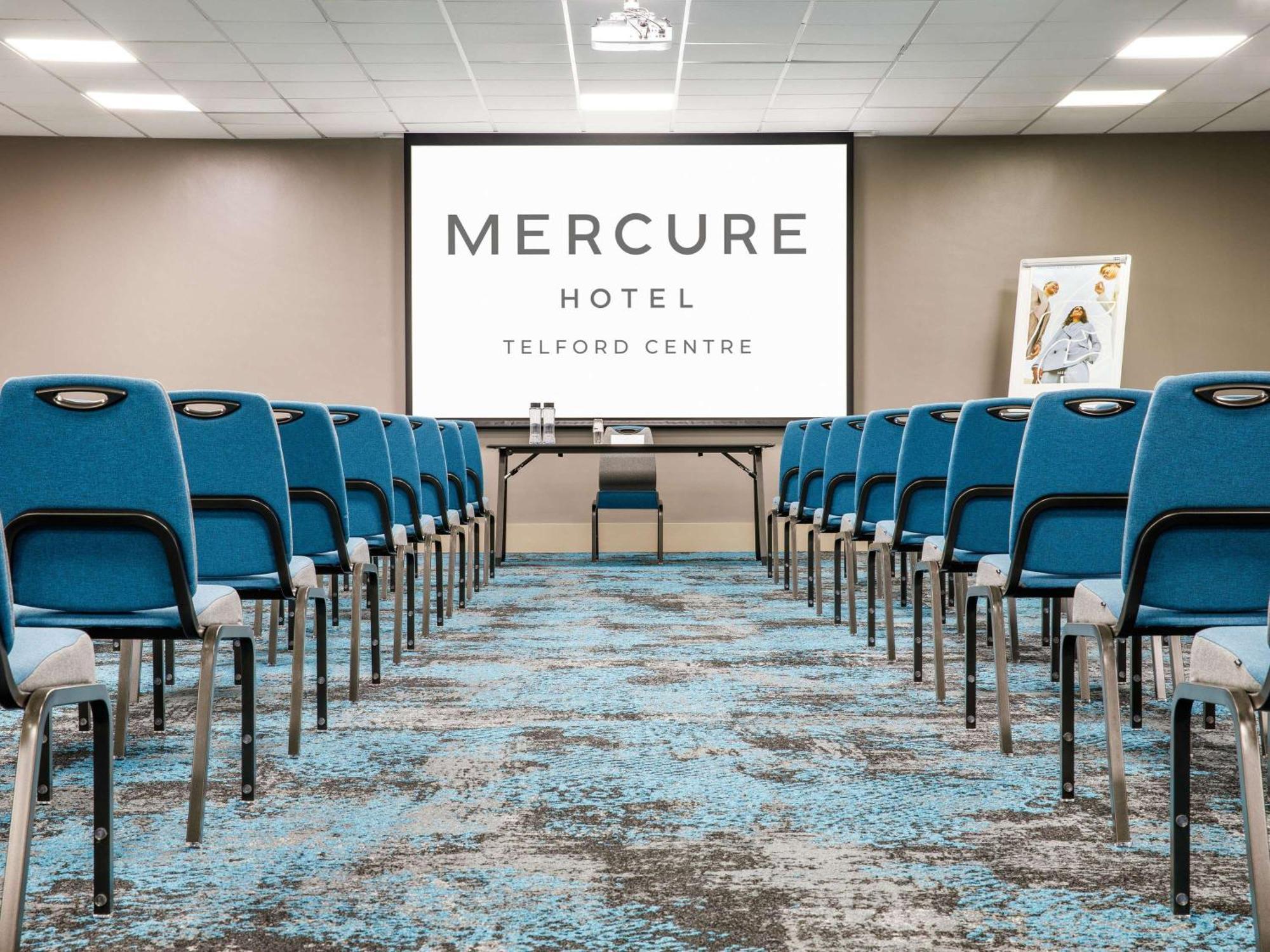 Mercure Telford Centre Hotel Extérieur photo