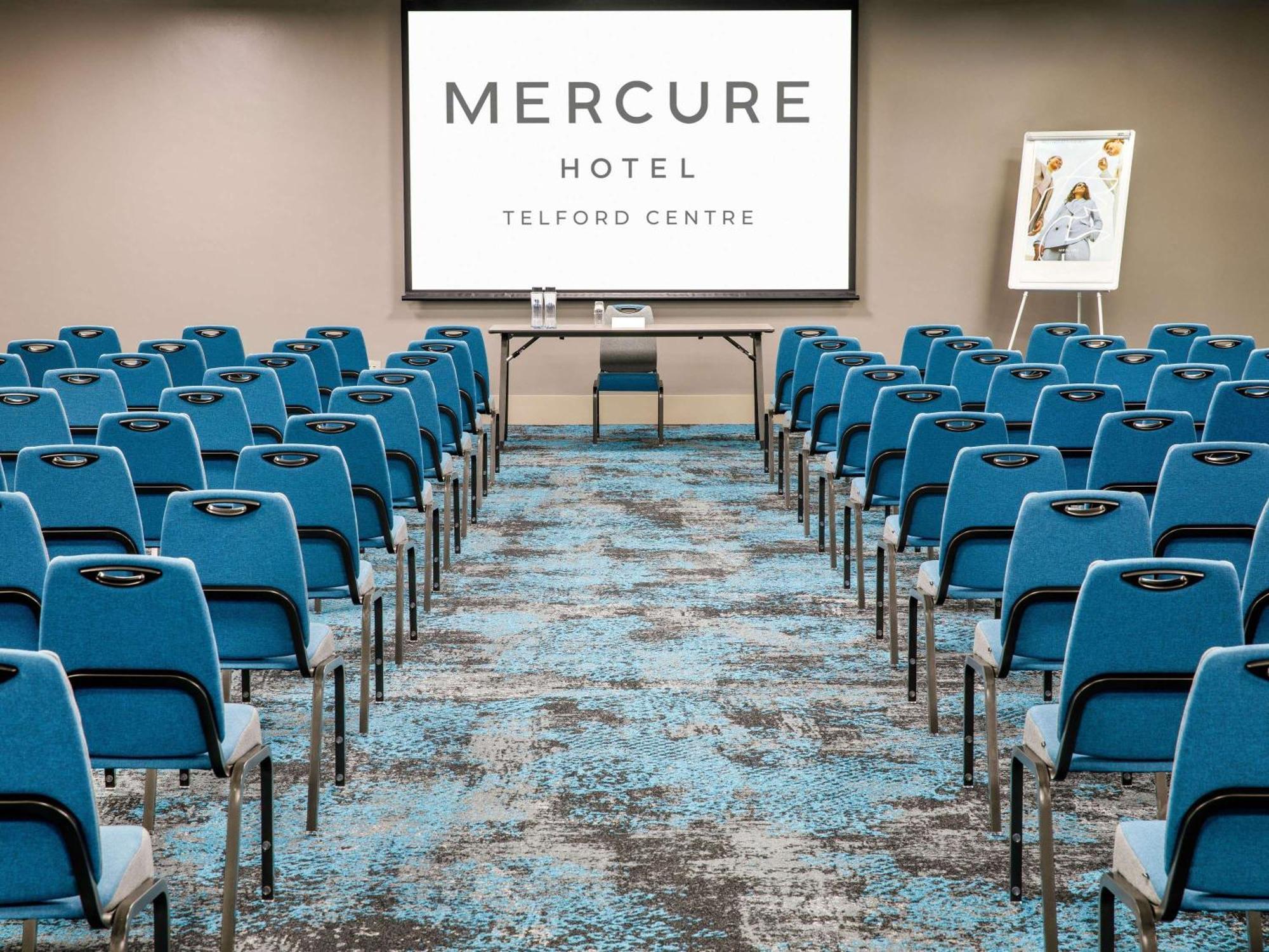 Mercure Telford Centre Hotel Extérieur photo