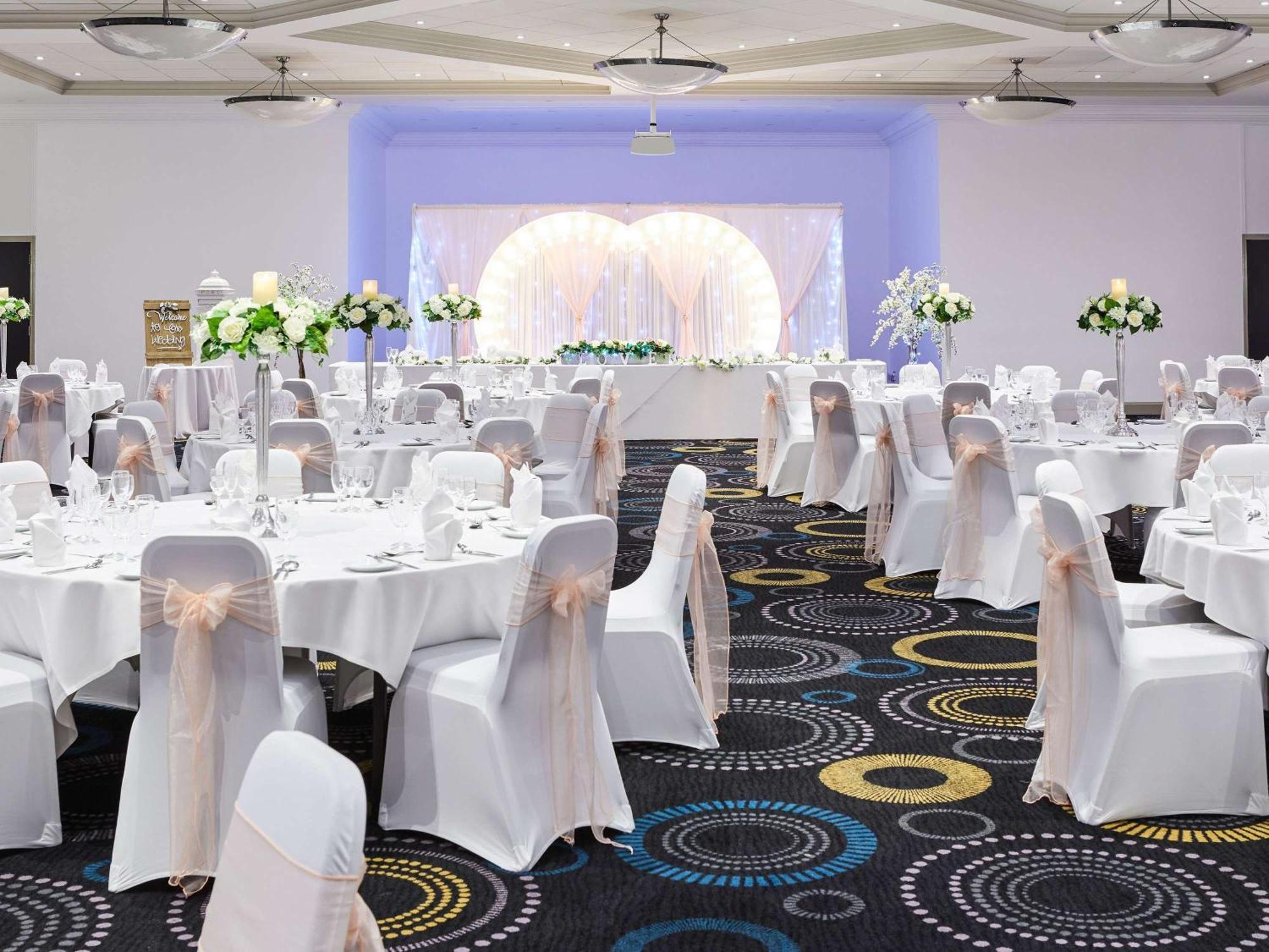 Mercure Telford Centre Hotel Extérieur photo