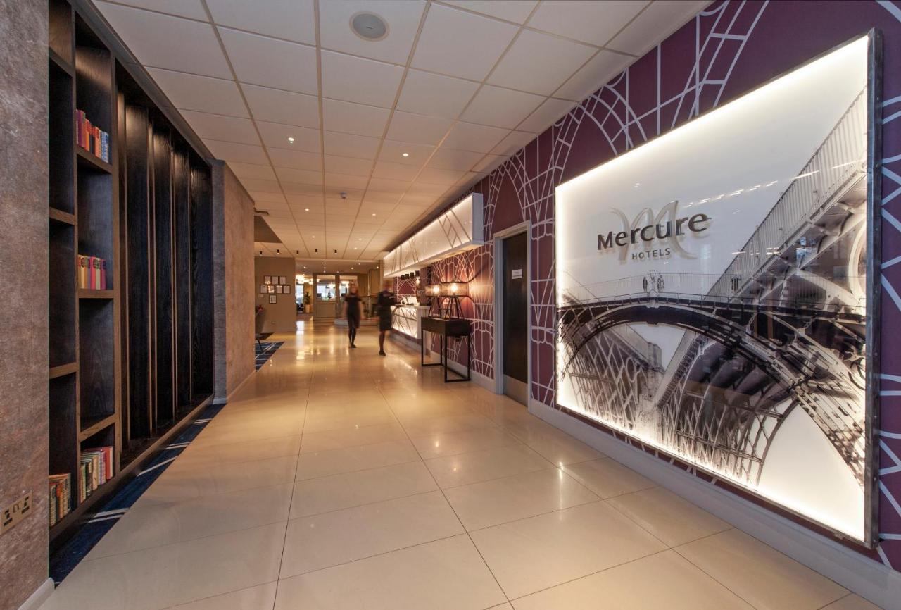 Mercure Telford Centre Hotel Extérieur photo